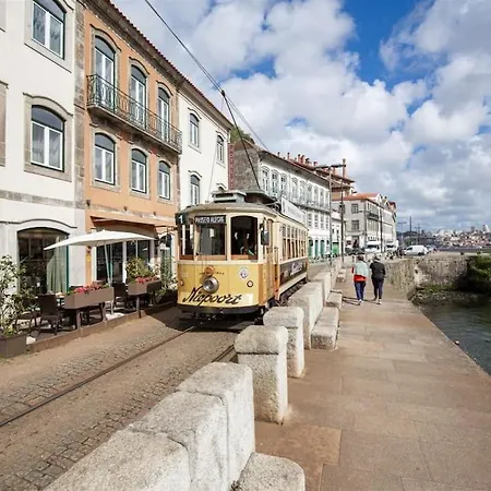 Appartement Cais Pedras Terrace By Cozy