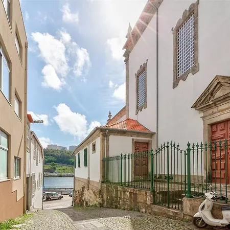 Cais Pedras Terrace By Cozy *